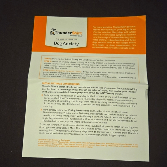 Large Thunder Shirt & Thunder Spray - Picture 3 of 8